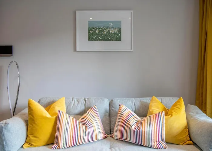 The Quadrant - The Ruskin Suite