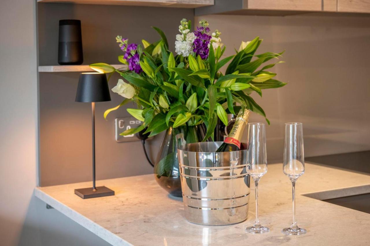 The Quadrant - The Ruskin Apartment *